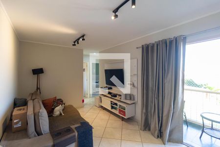 Salas de apartamento à venda com 3 quartos, 66m² em Loteamento Parque São Martinho, Campinas