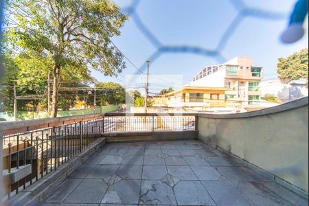 Vista da Sala de casa à venda com 3 quartos, 240m² em Vila Cecilia Maria, Santo André