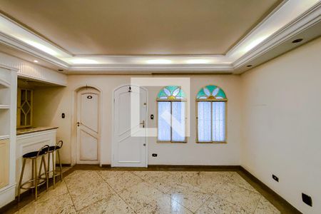 Sala de casa para alugar com 4 quartos, 390m² em Vila Claudia, São Paulo
