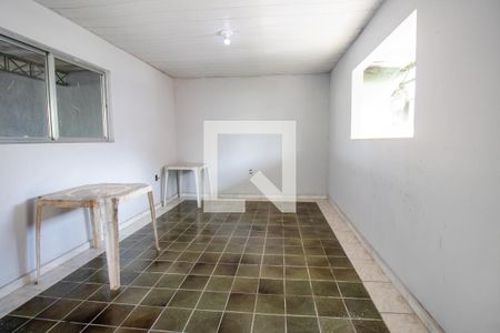 Sala/Quarto de kitnet/studio para alugar com 1 quarto, 30m² em Vila Kosmos, Rio de Janeiro
