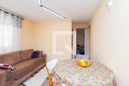 Sala de apartamento à venda com 2 quartos, 58m² em Itaquera, São Paulo