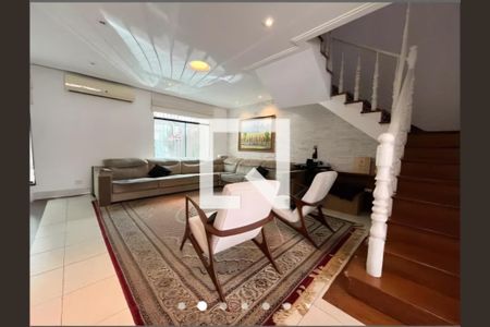 Sala de casa à venda com 3 quartos, 241m² em Vila da Saúde, São Paulo