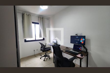 Quarto 1 de apartamento para alugar com 2 quartos, 68m² em Luiz Anselmo, Salvador