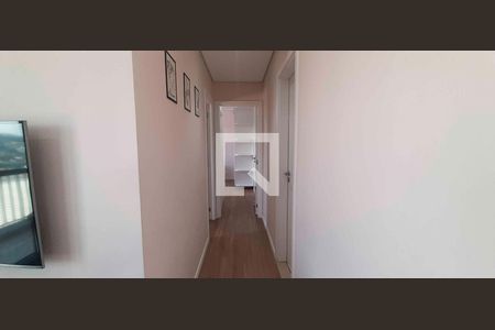 Corredor de apartamento à venda com 2 quartos, 54m² em Quitaúna, Osasco