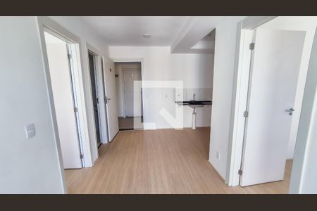 Sala de apartamento para alugar com 2 quartos, 40m² em Irajá, Rio de Janeiro