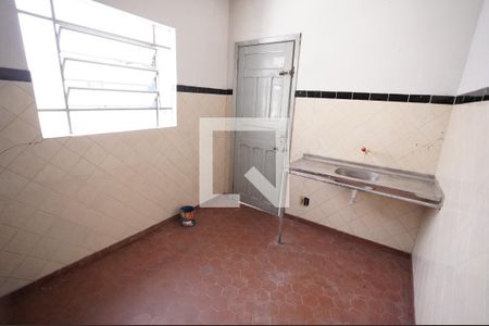 Casa para alugar com 3 quartos, 406m² em Leste Vila Nova, Goiânia