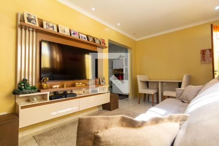 Sala de casa de condomínio à venda com 2 quartos, 78m² em Vila Euthalia, São Paulo