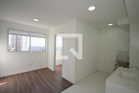 Sala de apartamento à venda com 2 quartos, 44m² em Vila Suzana, São Paulo