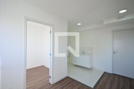 Sala de apartamento à venda com 2 quartos, 44m² em Vila Suzana, São Paulo