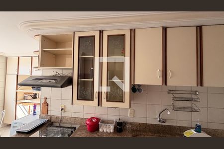 Cozinha de apartamento para alugar com 3 quartos, 78m² em Setor Bela Vista, Goiânia