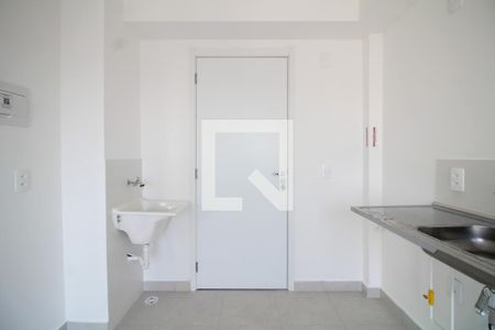 Sala/Cozinha de kitnet/studio para alugar com 1 quarto, 27m² em Brás, São Paulo