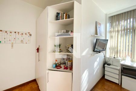 Quarto  de apartamento à venda com 4 quartos, 147m² em Funcionários, Belo Horizonte