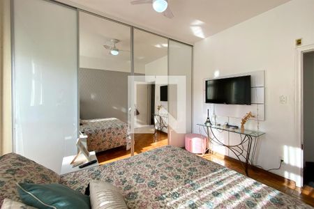 Suite de apartamento à venda com 4 quartos, 147m² em Funcionários, Belo Horizonte