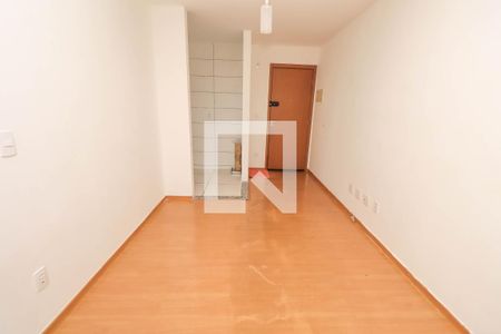 Sala de apartamento para alugar com 2 quartos, 45m² em Cassange, Salvador