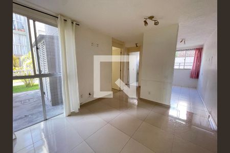 Sala de apartamento para alugar com 2 quartos, 53m² em Parque Ipe, São Paulo