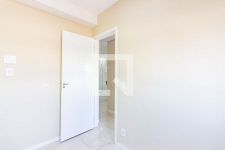 Quarto 1 de apartamento para alugar com 2 quartos, 44m² em Ayrosa, Osasco
