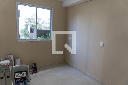 Quarto de apartamento para alugar com 2 quartos, 36m² em Chacara Santa Lucia dos Ypes, Carapicuíba