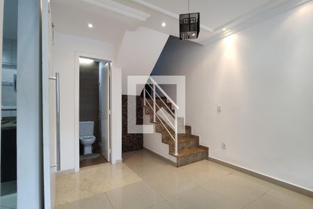 Sala de casa de condomínio para alugar com 3 quartos, 181m² em Pechincha, Rio de Janeiro