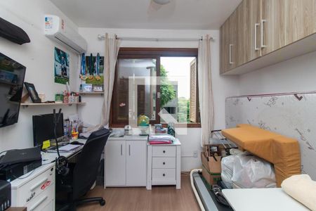 Quarto 2 de apartamento à venda com 3 quartos, 250m² em Teresópolis, Porto Alegre