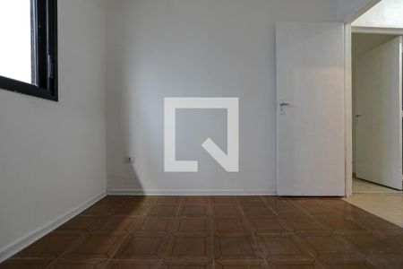 Quarto 1 de casa para alugar com 4 quartos, 150m² em Conjunto Residencial do Bosque, Mogi das Cruzes