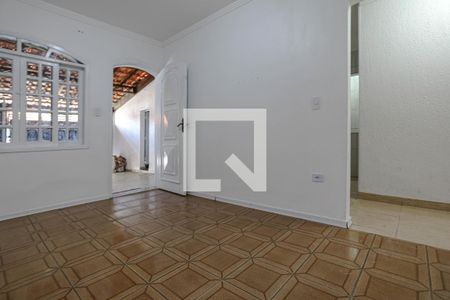 Sala de casa para alugar com 4 quartos, 150m² em Conjunto Residencial do Bosque, Mogi das Cruzes