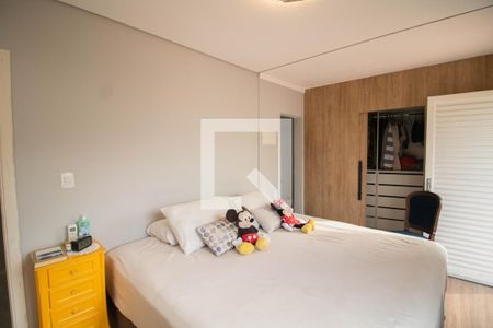 SUÍTE de casa à venda com 3 quartos, 144m² em Jardim do Colegio (zona Norte), São Paulo