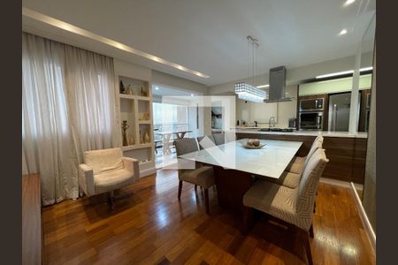 Sala de apartamento à venda com 3 quartos, 109m² em Jardim Arpoador, São Paulo