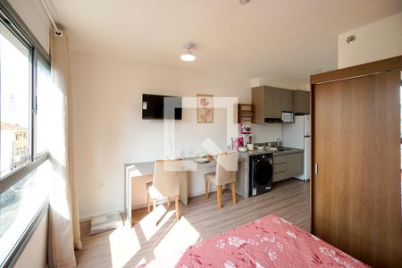 Quarto e cozinha de kitnet/studio para alugar com 1 quarto, 25m² em Penha de França, São Paulo