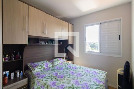 Quarto 1 de apartamento para alugar com 2 quartos, 50m² em Vila Taquari, São Paulo