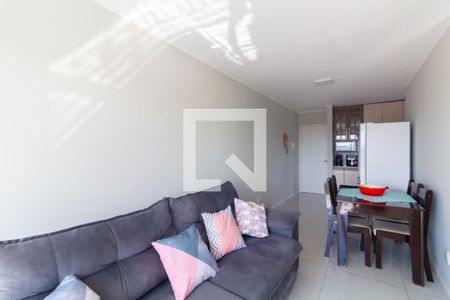 Sala de apartamento para alugar com 2 quartos, 50m² em Vila Taquari, São Paulo