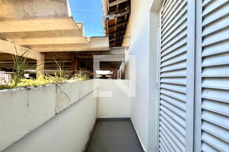 Varanda Quarto 1 de casa à venda com 2 quartos, 65m² em Vila Guarani, São Paulo