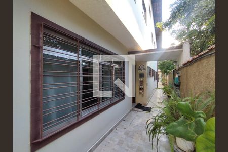 Quintal  de casa à venda com 3 quartos, 315m² em Vila Gumercindo, São Paulo