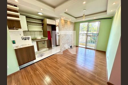 Sala de apartamento para alugar com 2 quartos, 48m² em Jardim Albertina, Guarulhos