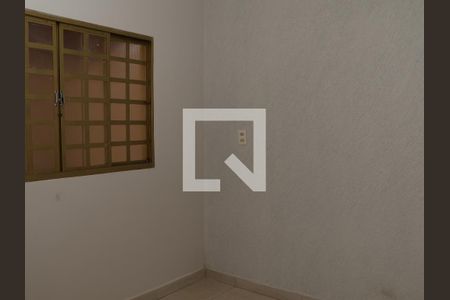 Quarto 1 de casa para alugar com 3 quartos, 300m² em Residencial Mansoes Paraiso, Goiânia