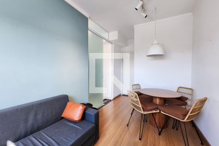 Sala  de apartamento para alugar com 2 quartos, 45m² em Imperial de São Cristóvão, Rio de Janeiro