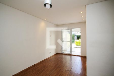 Sala de apartamento para alugar com 1 quarto, 43m² em Jardim Central, Cotia