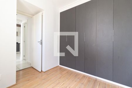 Quarto 1 de apartamento para alugar com 2 quartos, 33m² em Parque Fongaro, São Paulo