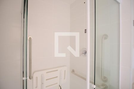 Banheiro de kitnet/studio para alugar com 1 quarto, 29m² em Tatuapé, São Paulo