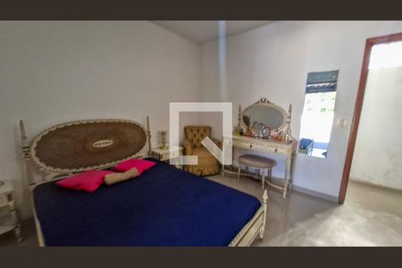 Casa à venda com 3 quartos, 350m² em Jardim Icarai, São Paulo