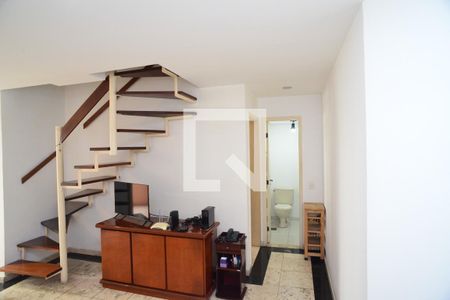 Sala de apartamento à venda com 2 quartos, 71m² em Barra da Tijuca, Rio de Janeiro