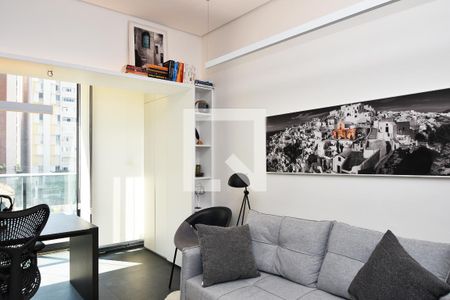 Sala quarto de kitnet/studio à venda com 1 quarto, 24m² em Pinheiros, São Paulo