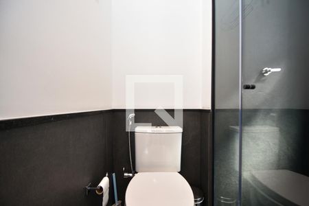 banheiro de kitnet/studio à venda com 1 quarto, 24m² em Pinheiros, São Paulo