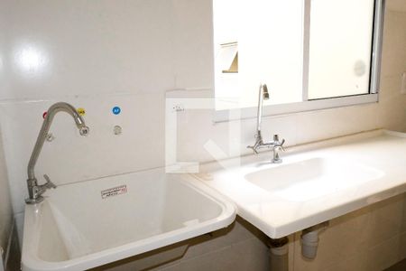 cozinha de apartamento para alugar com 2 quartos, 40m² em Jardim Alvorada, Nova Iguaçu
