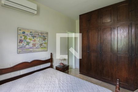 Suíte de casa à venda com 3 quartos, 150m² em Planalto, Belo Horizonte