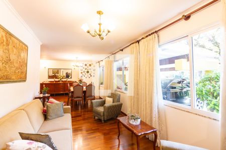 Sala  de casa à venda com 4 quartos, 446m² em Continental, Osasco