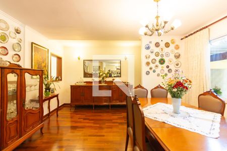 Sala  de casa à venda com 4 quartos, 446m² em Continental, Osasco