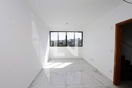 Apartamento à venda com 3 quartos, 73m² em Camargos, Belo Horizonte