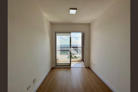 Sala de casa de condomínio para alugar com 2 quartos, 42m² em Jardim Casablanca, São Paulo