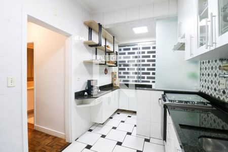 Cozinha de apartamento para alugar com 1 quarto, 60m² em Campo Belo, São Paulo