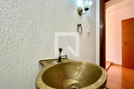 Lavabo de casa para alugar com 3 quartos, 300m² em Planalto Paulista, São Paulo